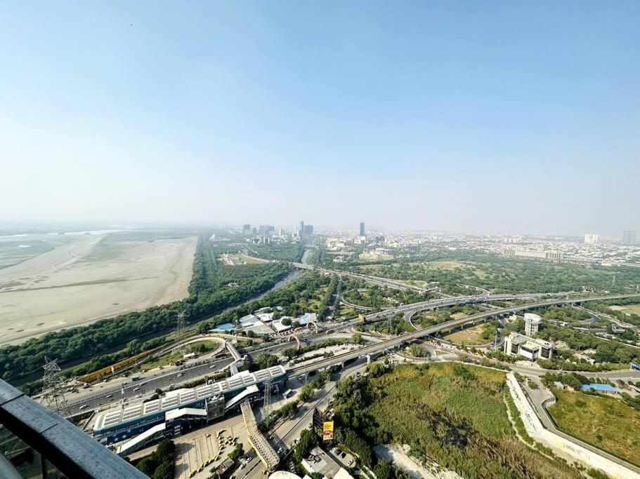 Cloud Stay@41St Floor Νόιντα Εξωτερικό φωτογραφία