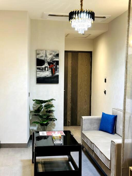 Cloud Stay@41St Floor Νόιντα Εξωτερικό φωτογραφία