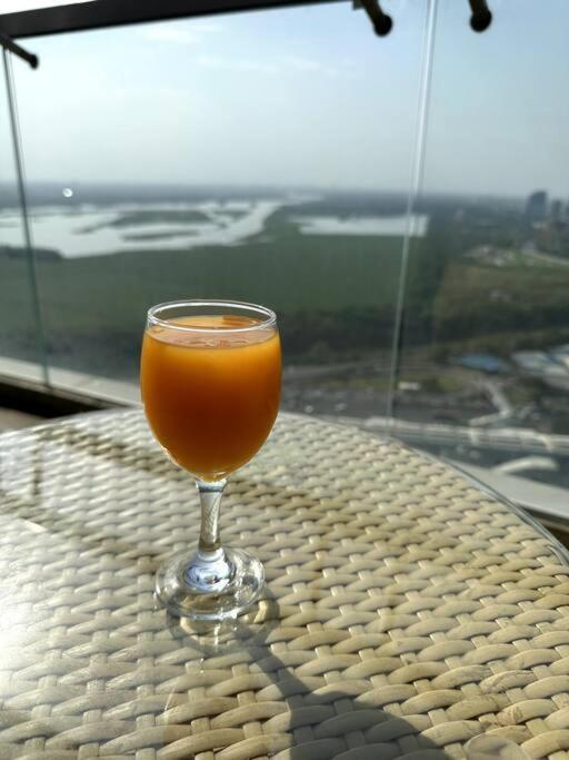 Cloud Stay@41St Floor Νόιντα Εξωτερικό φωτογραφία